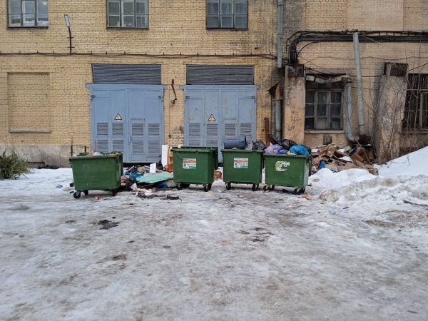 В Петербурге более сотни штрафов за невывоз мусора оспаривают в суде