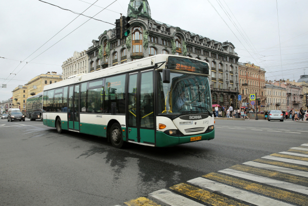 Пассажиропоток в петербургских автобусах вырос почти до 6 млн в марте