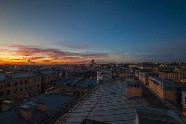 Суд Петербурга запретил несколько сайтов с экскурсиями по крышам