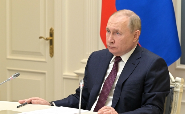 Путин обратил внимание главы ЕС на ракетный удар по ДНР