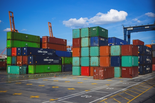В портах Бельгии остановили 1,5 тысячи контейнеров – их проверяет таможня
