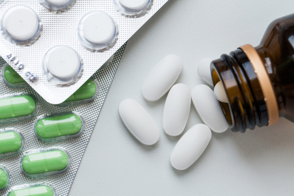 Генпрокурор РФ заявил, что рост стоимости лекарств в аптеках связан с жадностью коммерсантов