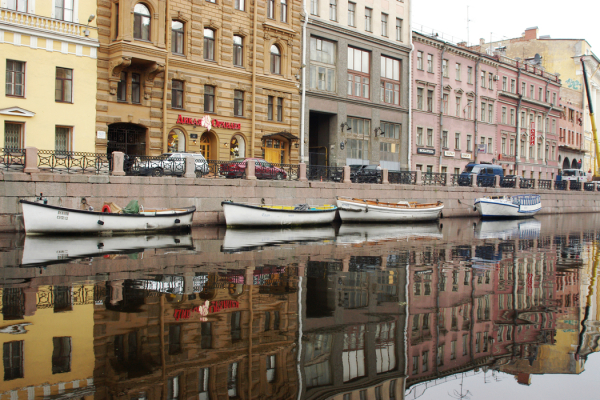 Власти Петербурга хотят изменить цены в госконтрактах