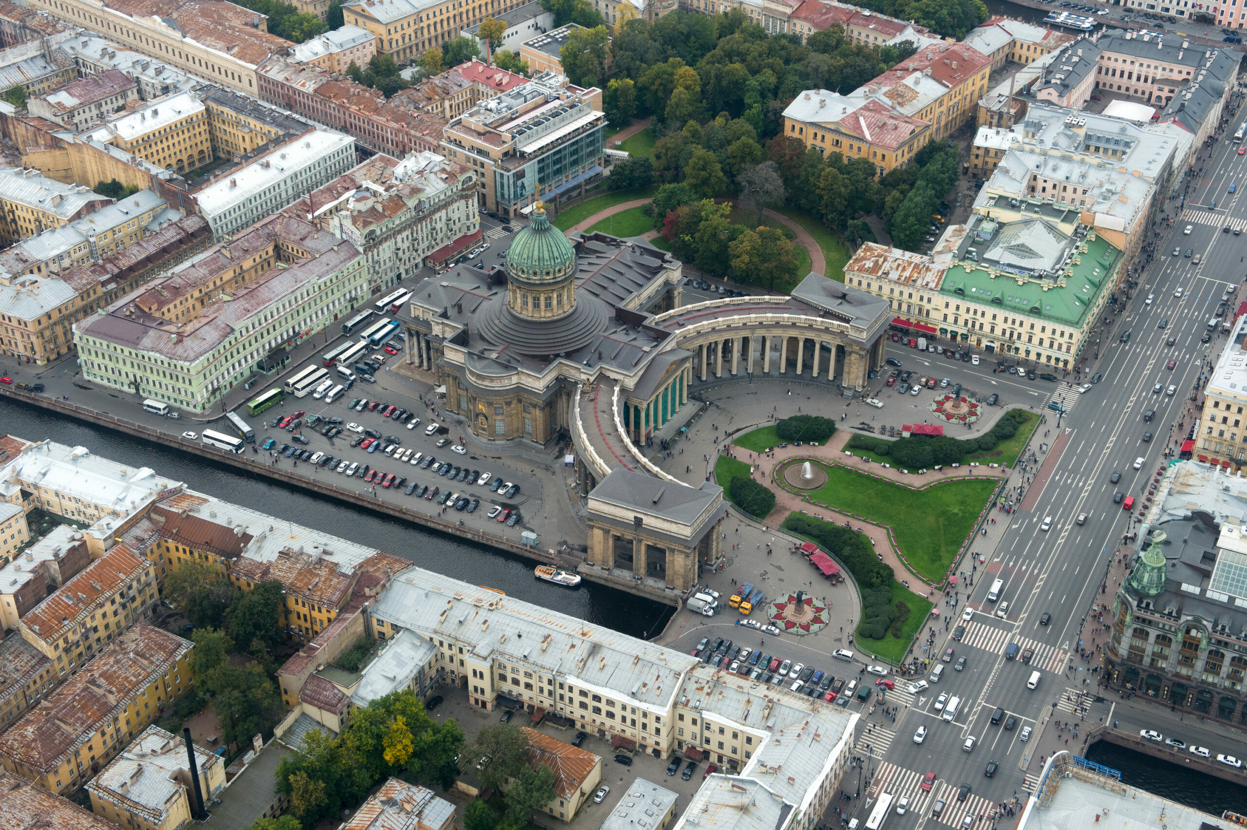 Новосибирск петербург. Петербург -город- миллионник.