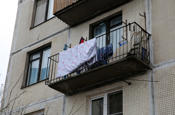 Желание «заделать шашлычок» на балконе в Петербурге привело к пожару