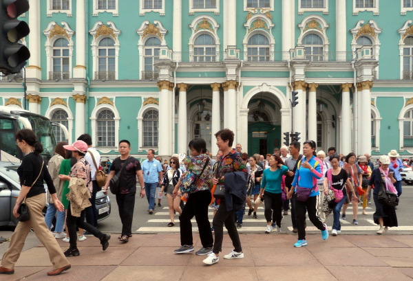 В Российском союзе туриндустрии прогнозируют увеличение турпотока в Петербург этим летом
