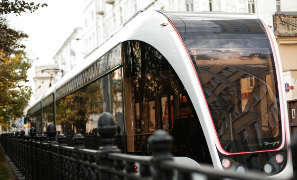 В Петербурге на два дня будет остановлено трамвайное движение по улице Смолячкова