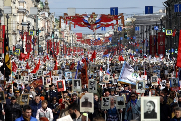В Санкт-Петербурге более 1 миллиона человек приняли участие в акции «Бессмертный полк»