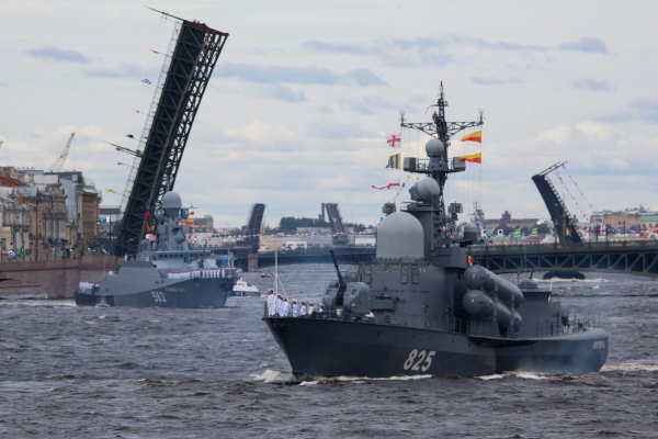 На Адмиралтейских верфях отметили День единой закладки кораблей для ВМФ России