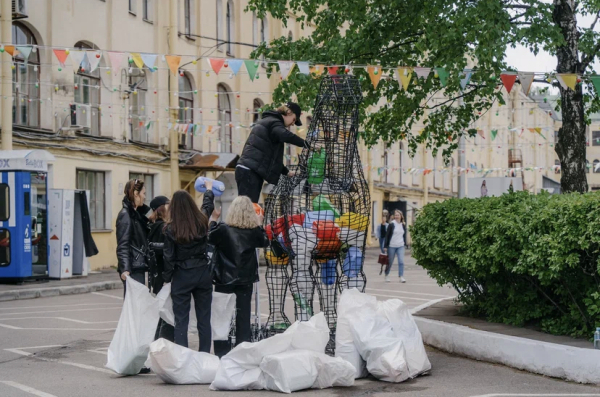 «Троянский конь» от медиа «Новый Петербург» появился в центре Северной столицы