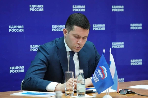 Алиханов сообщил о прекращении Литвой транзита санкционных товаров через Калининград