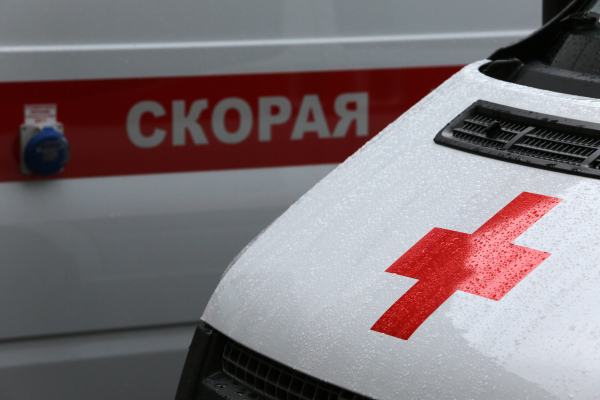 В центре Петербурга из окна выпал подросток-инвалид