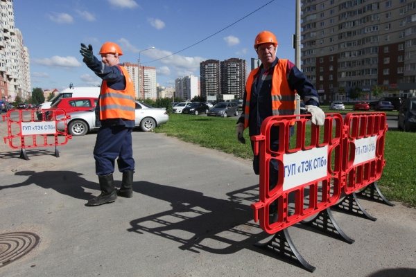 Шесть районов Петербурга готовят тазики на время отключения горячей воды