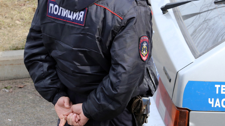 Лжетеррористы в одном сообщении угрожали подорвать 117 торговых центров в Петербурге