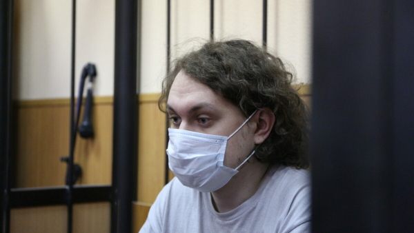 Западный окружной военный суд прекратил уголовное дело против блогера Хованского