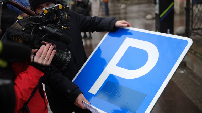 В Петербурге усилят контроль за соблюдением правил парковки на инвалидных местах