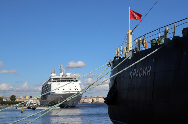 В 2022 году в пассажирский порт Петербурга не зашло ни одно судно