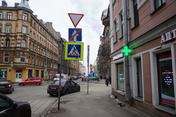 Смольный не спешит вернуть исторические названия улицам в центре Петербурга