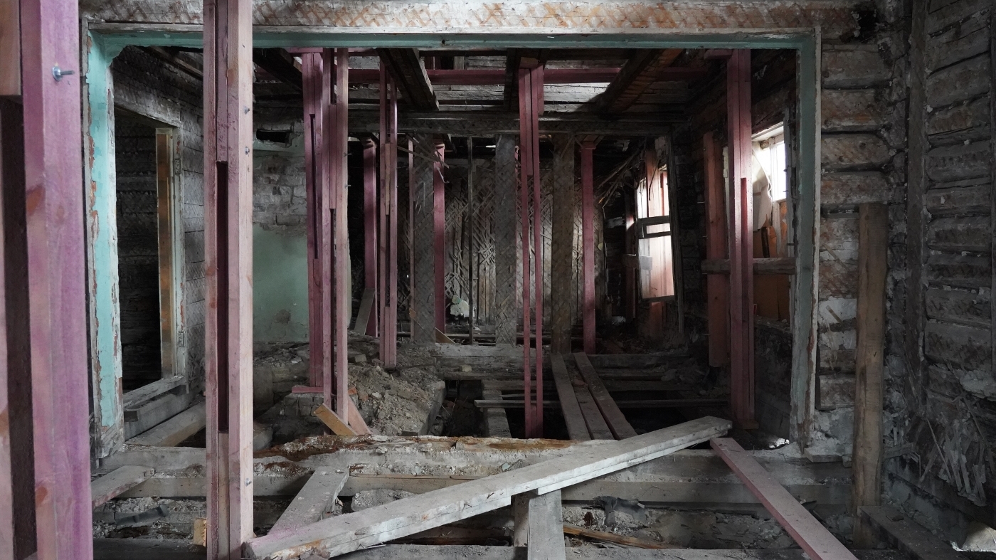 Особняк Бремме на Васильевском острове планируют реставрировать бревнами от разобранных деревенских срубов