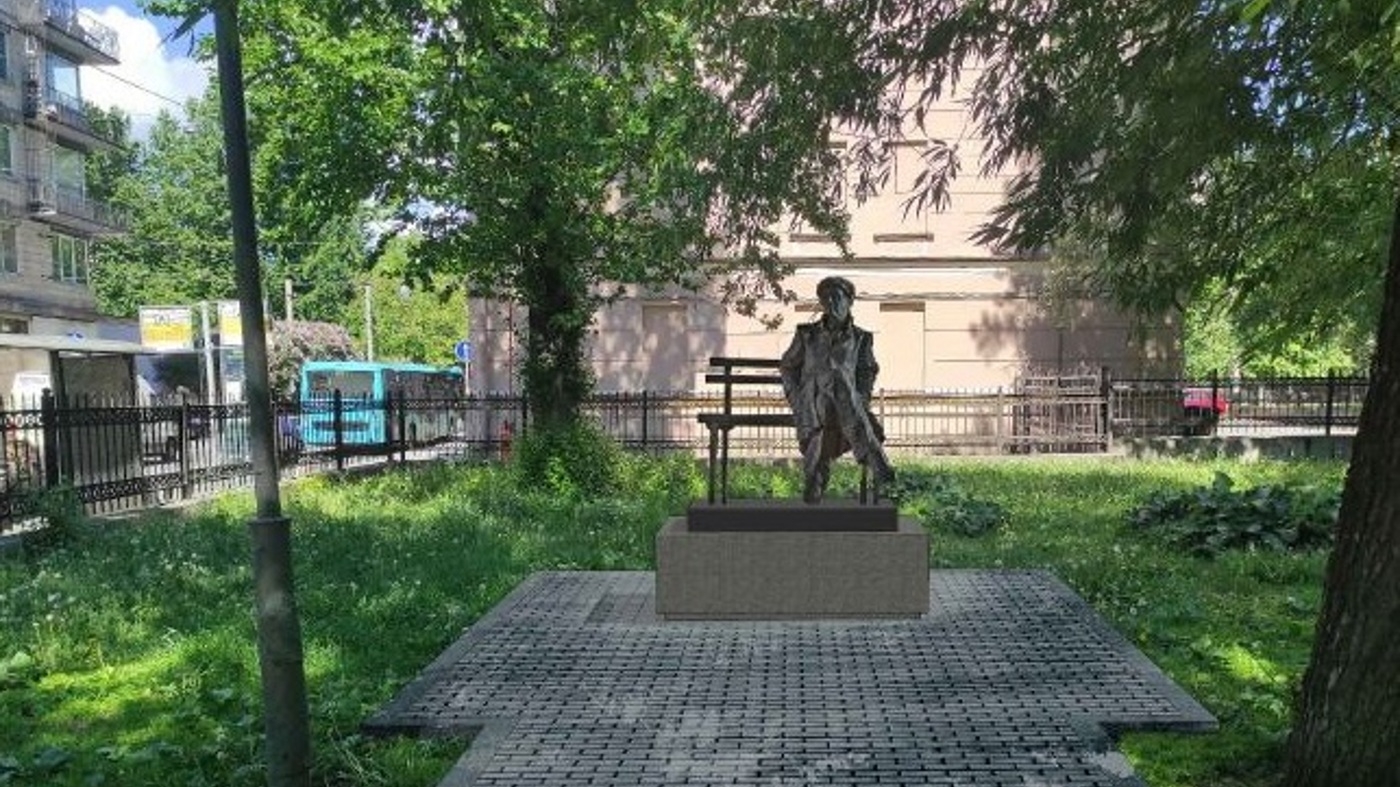 В Матвеевском саду появится памятник Александру Володину