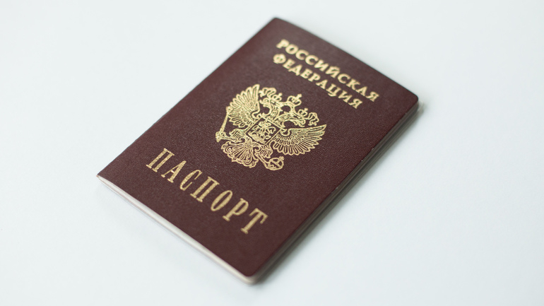 На кассе в магазине не придется доставать бумажный паспорт: Минцифры РФ разместил проект указа о цифровом паспорте