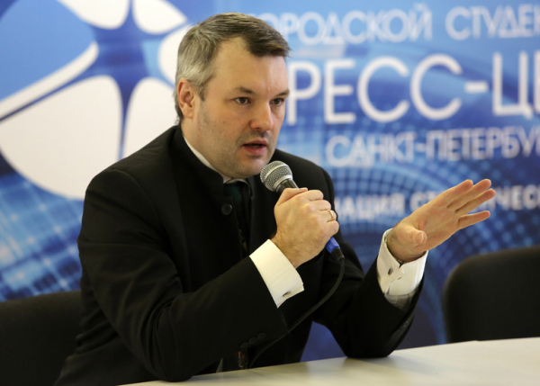 Политолог Солонников объяснил, на какие нужды направлена основная часть триллионного бюджета Петербурга
