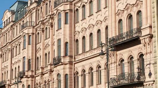 День архитектуры: какие фасады радуют петербуржцев