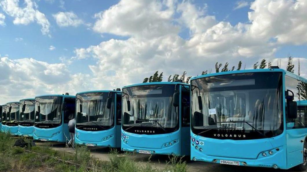 В Петербурге маршрут № 254 пополнился 20 современными автобусами