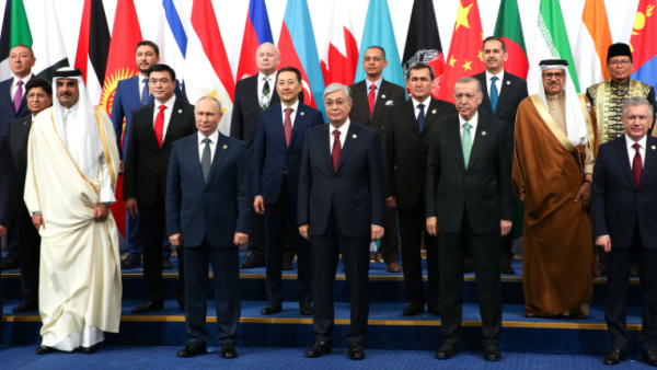 Путин: ключевую роль в многополярном мире начинает играть Азия