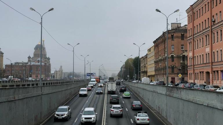 В июне петербуржцы нарушили правила дорожного движения около 1 млн раз