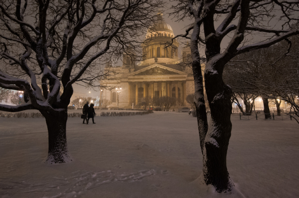 Улицы Петербурга 27 ноября заметет снегом толщиной в 7-10 см