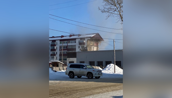 На Сахалине из-за взрыва газа произошло обрушение пяти этажей дома