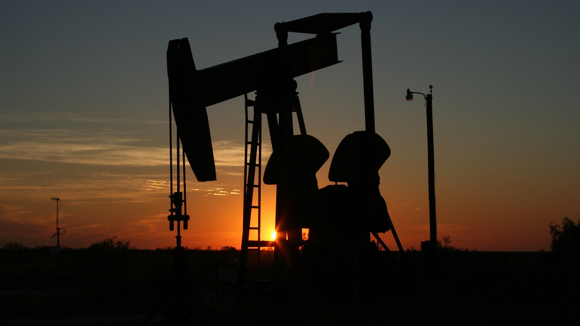 В США отказываются от предложения по восстановлению нефтяных резервов из-за большой цены