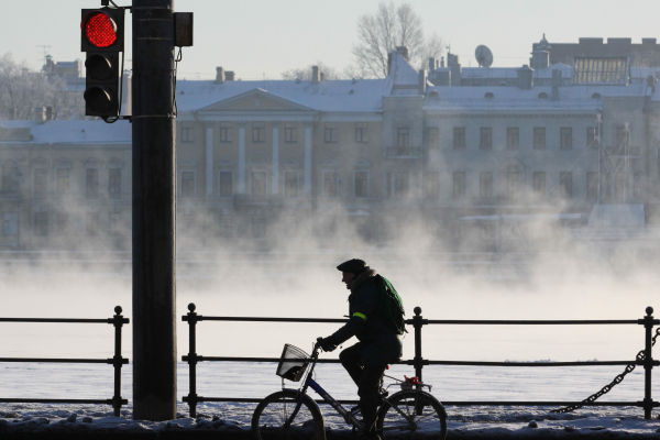 В первой половине недели в Петербурге сохранится слабый ветер и мороз