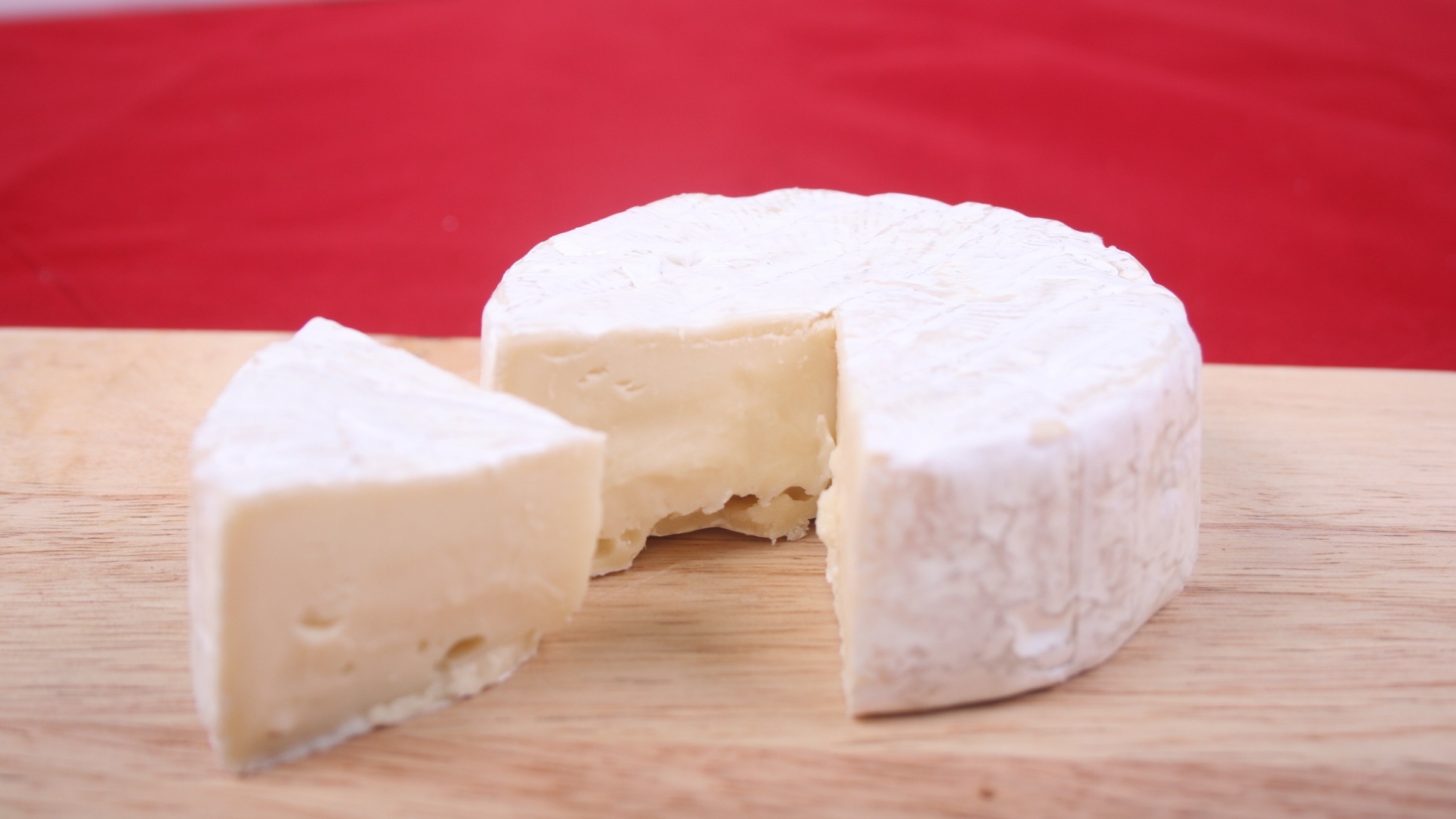 Диетолог рассказала, какие виды сыров самые полезные