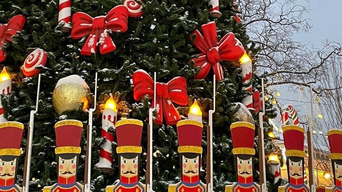 В Рождественскую ночь в храмах Петербурга будут дежурить спасатели