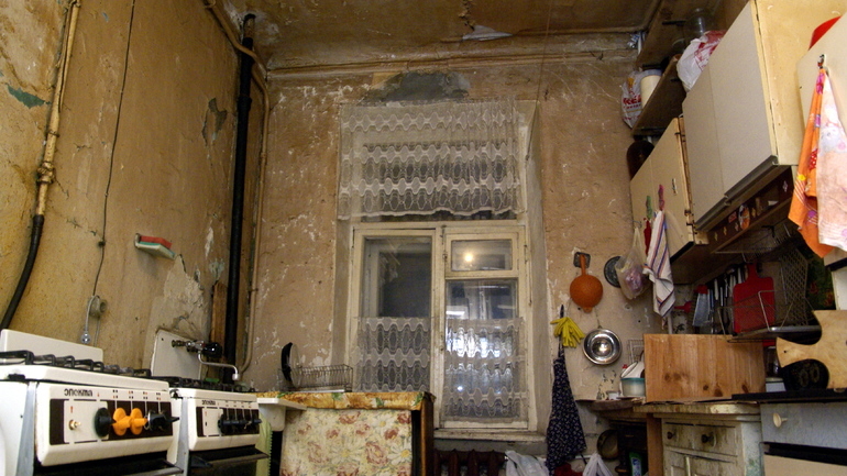 Выкуп комнат может сократить количество коммуналок в Петербурге