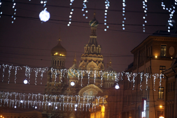 В Петербурге убрали 18 нелегальных торговых точек