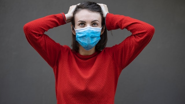 Петербуржцам рассказали, как защититься от коронавируса, ОРВИ и гриппа