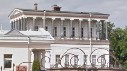 Дворец Бельведер в Петергофе выставят на торги в марте
