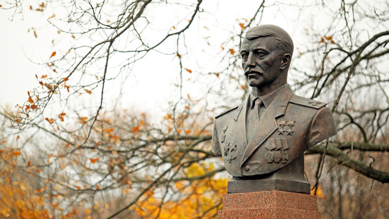 В Зеленогорске ко Дню Победы планируют установить бюсты Героям Советского Союза