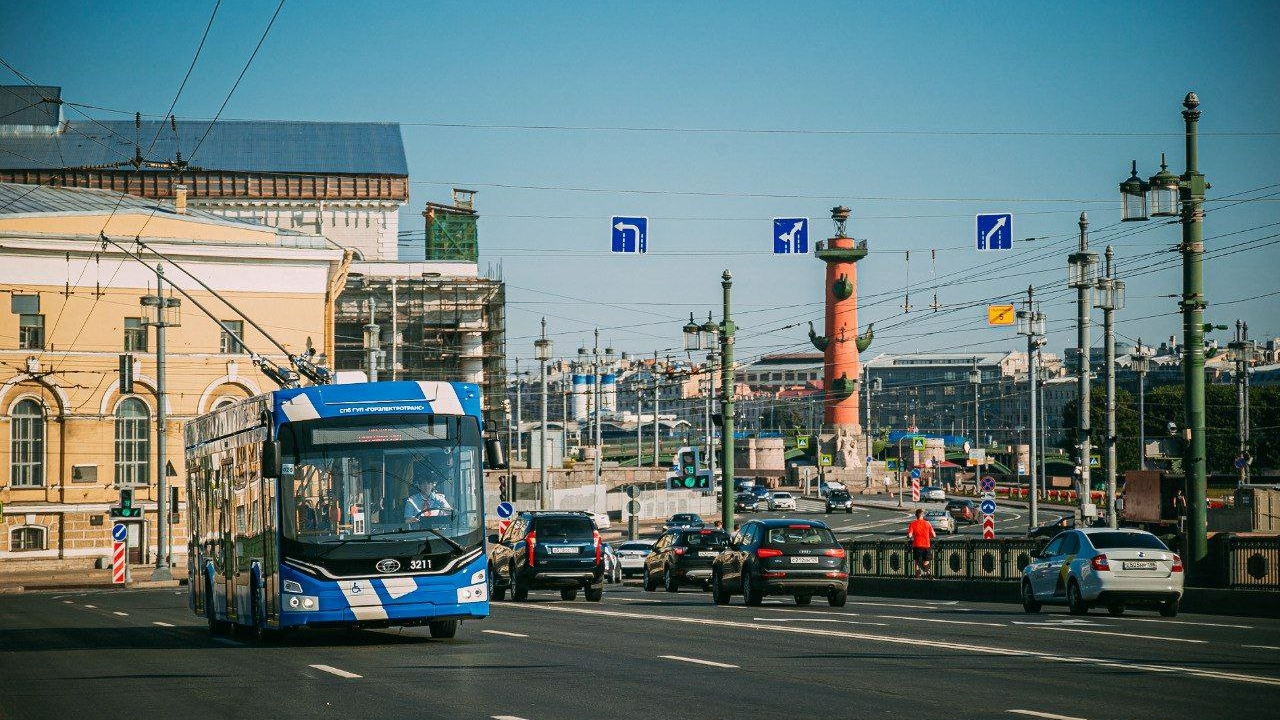 В Петербурге 26 мая состоится конкурс для определения лучшего водителя троллейбуса