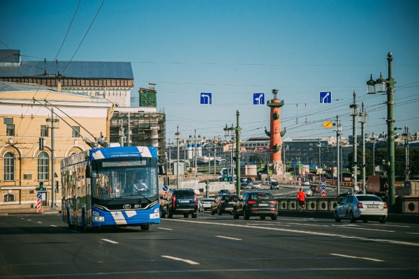 В Петербурге Троллейбусный парк №3 отмечает 58-летие