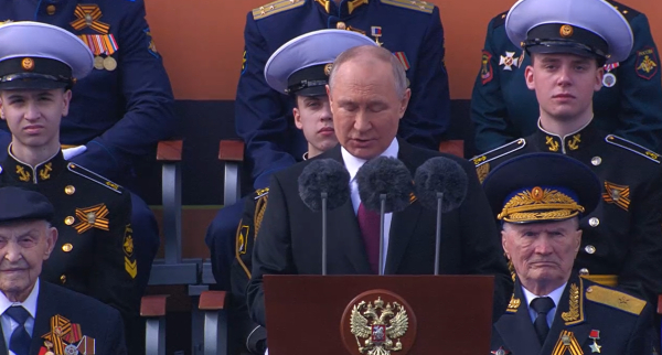 Президент РФ Владимир Путин на параде Победы выступил с речью