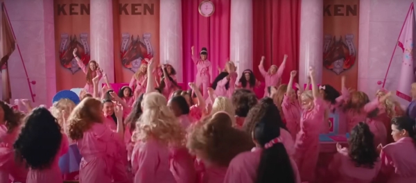 Съемки фильма «Барби» стали причиной дефицита розового цвета по всему миру