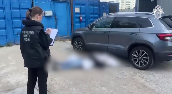 В СК поделились кадрами с места убийства гендиректора в Приморском районе