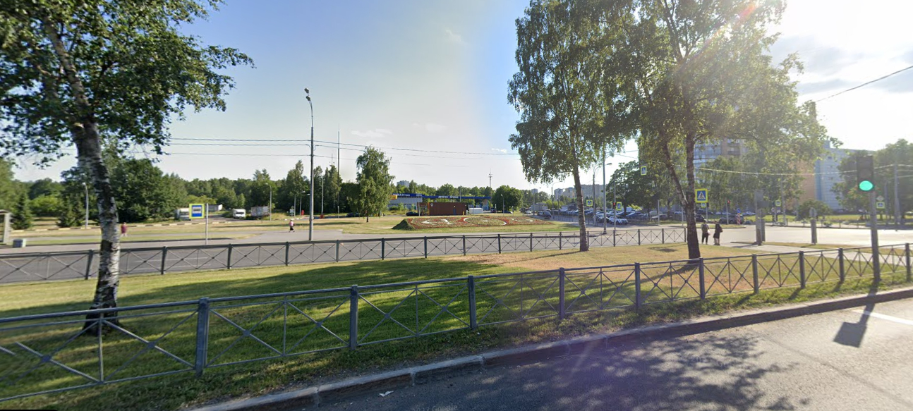 В Петербурге каршеринг насмерть сбил курьера-велосипедиста на ...