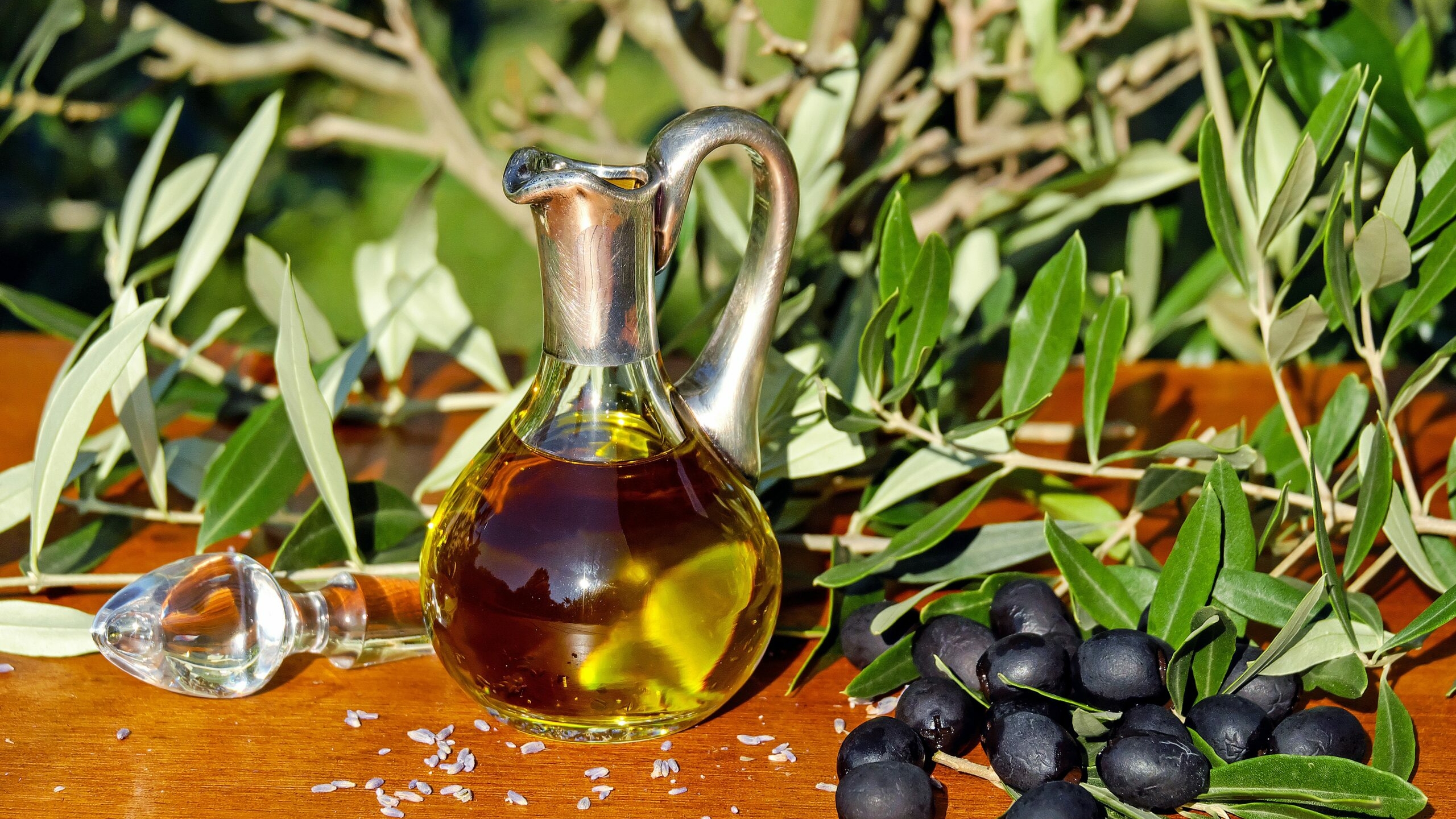 Эксперты рассказали петербуржцам, чем полезно оливковое масло