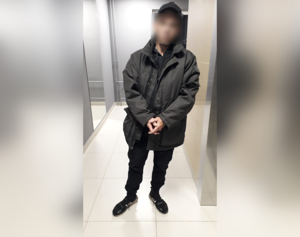 Задержанный в метро Петербурга за приставания к детям оказался отсидевшим сексуальным маньяком