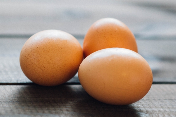 Российские магазины могут оштрафовать за «космические» цены на яйца